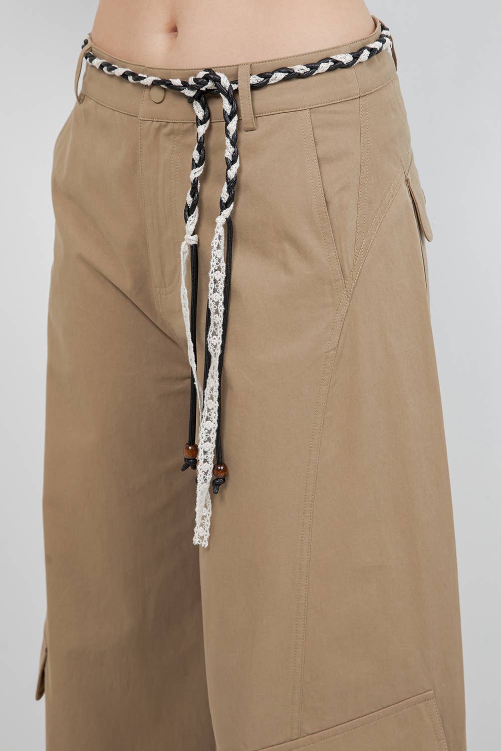 SLIGHT BARREL SHAPE COTTON TROUSERS