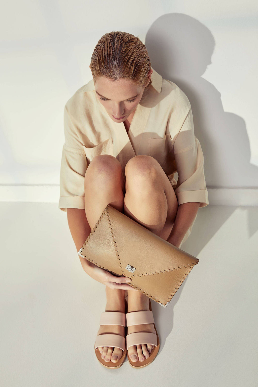 Symmetria Large Leather Clutch In Tan And Silver