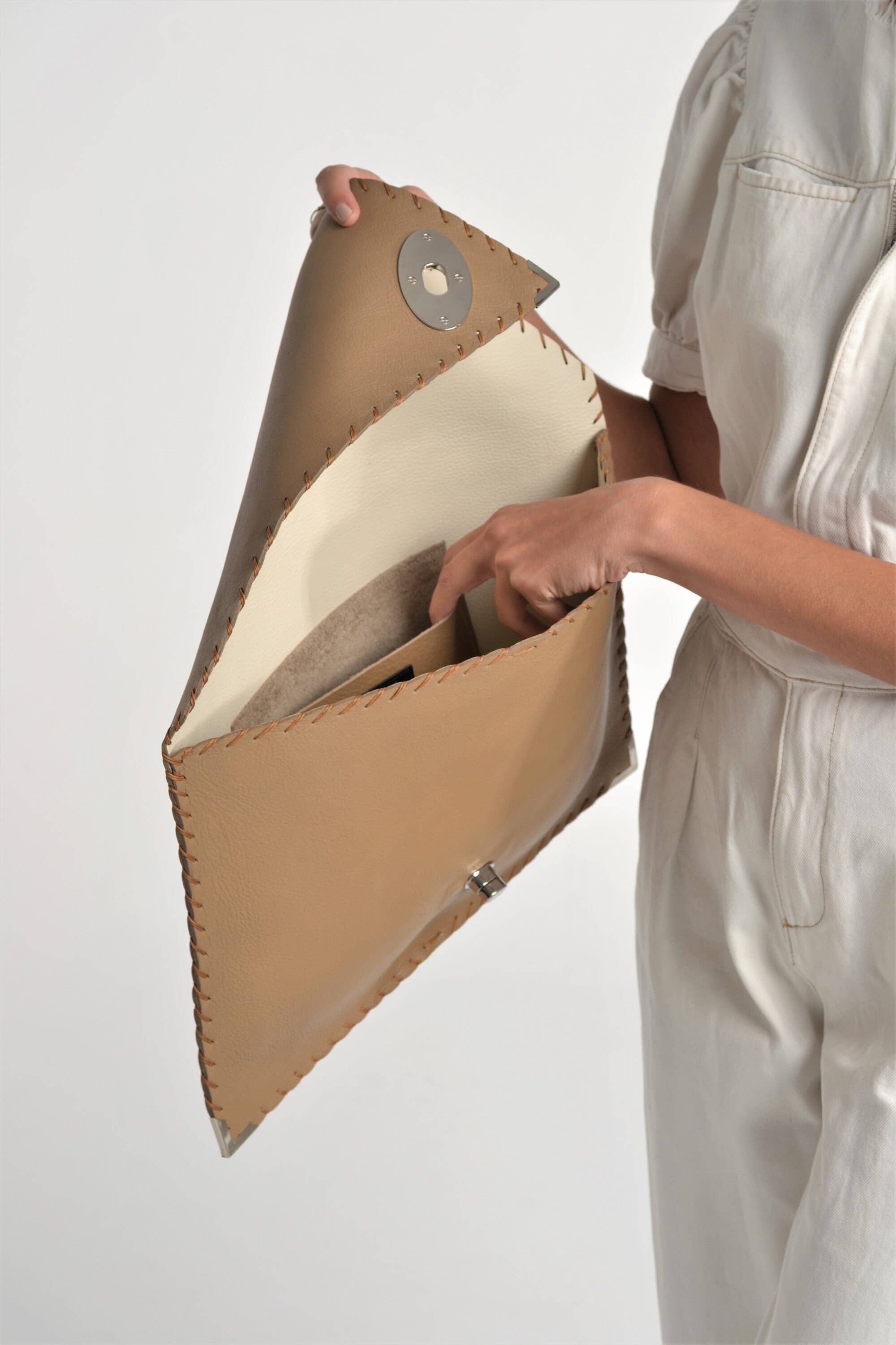 Symmetria Large Leather Clutch In Tan And Silver