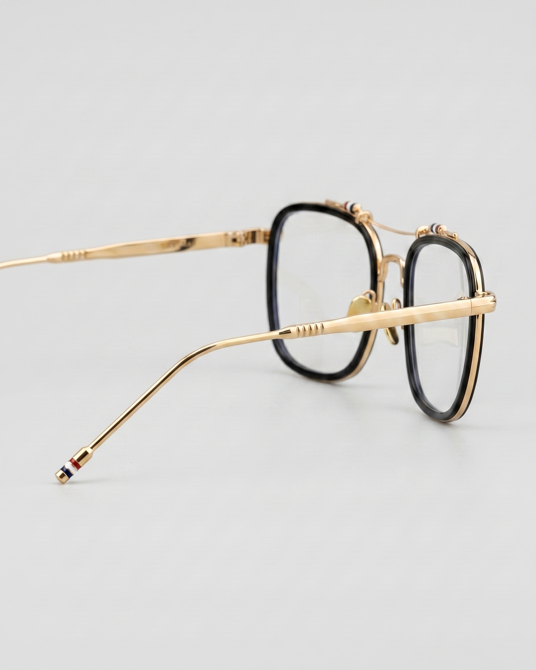 Mira Blue Light Glasses: Black/Gold