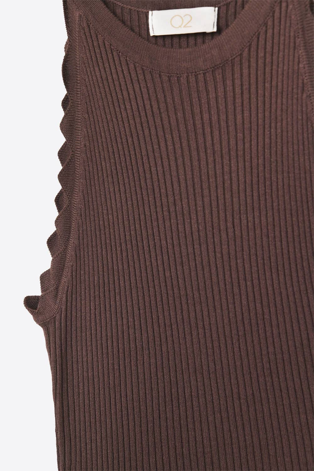 Brown Ribbed Halter Top With Scalloped Finish