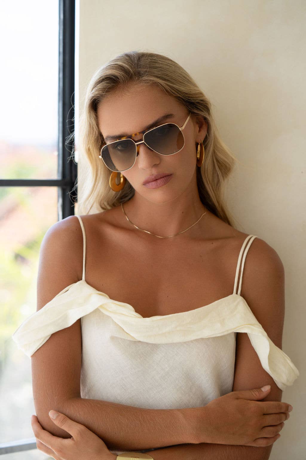 Logan ( NEW ) Acetate Aviator Unisex Sunglasses: Gold / Green